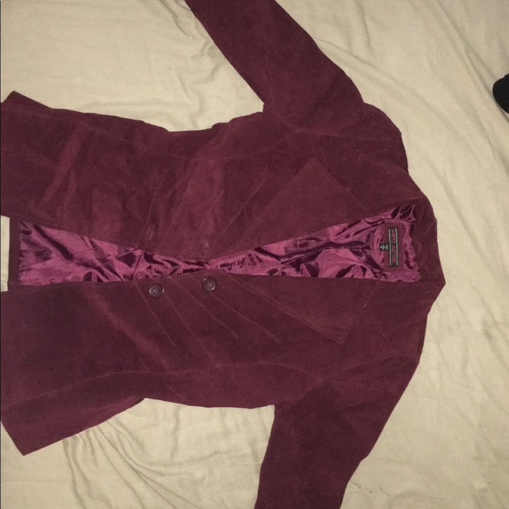 Vintage Burgundy 100% Shell leather jacket